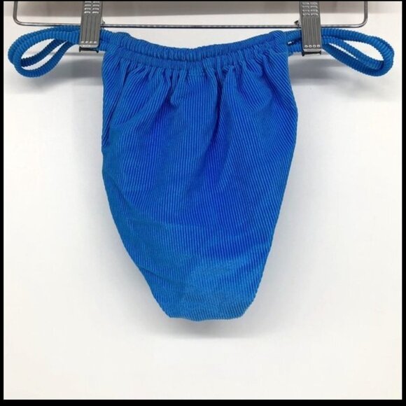 NA-KD Set of 3 size  Small Bikini Bottoms - Blue and red and trendy - Picture 9 of 15